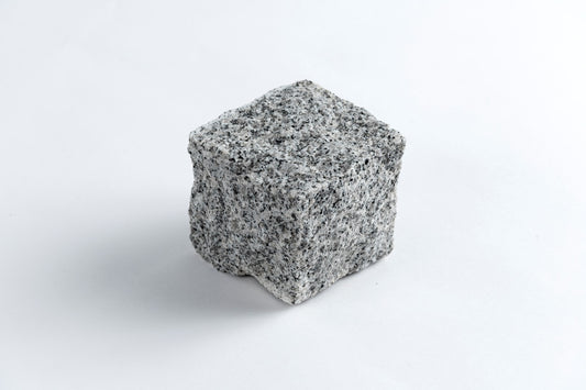 Chaussésten G603 (håndhugget) Lys grå 9x9x8/10 cm